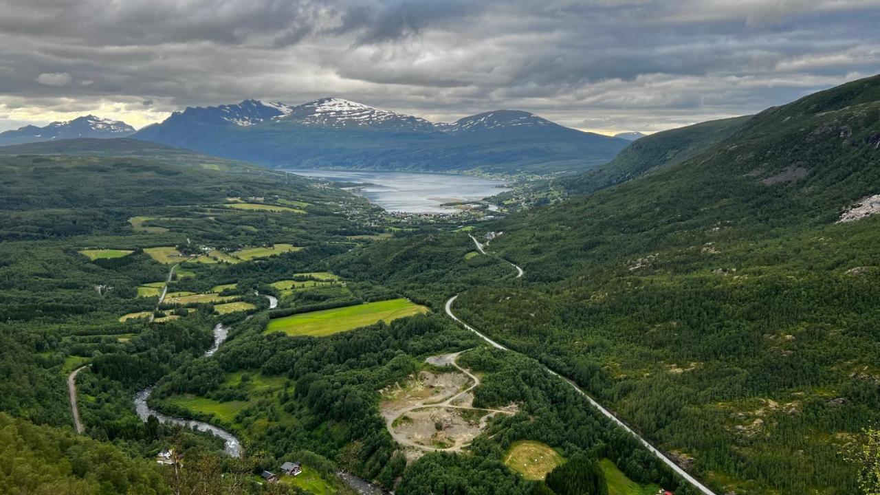 Face Of North Lejlighed Gratangen Eksteriør billede